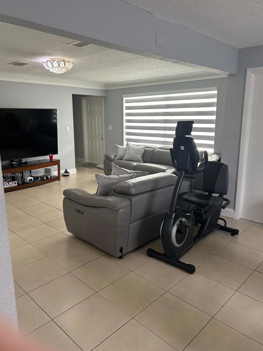 ORIOLE MARGATE SEC 1 - Residential