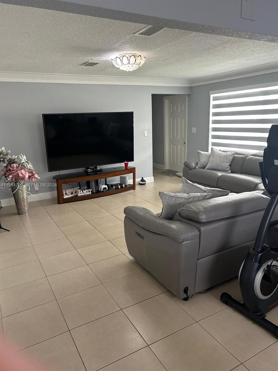 ORIOLE MARGATE SEC 1 - Residential