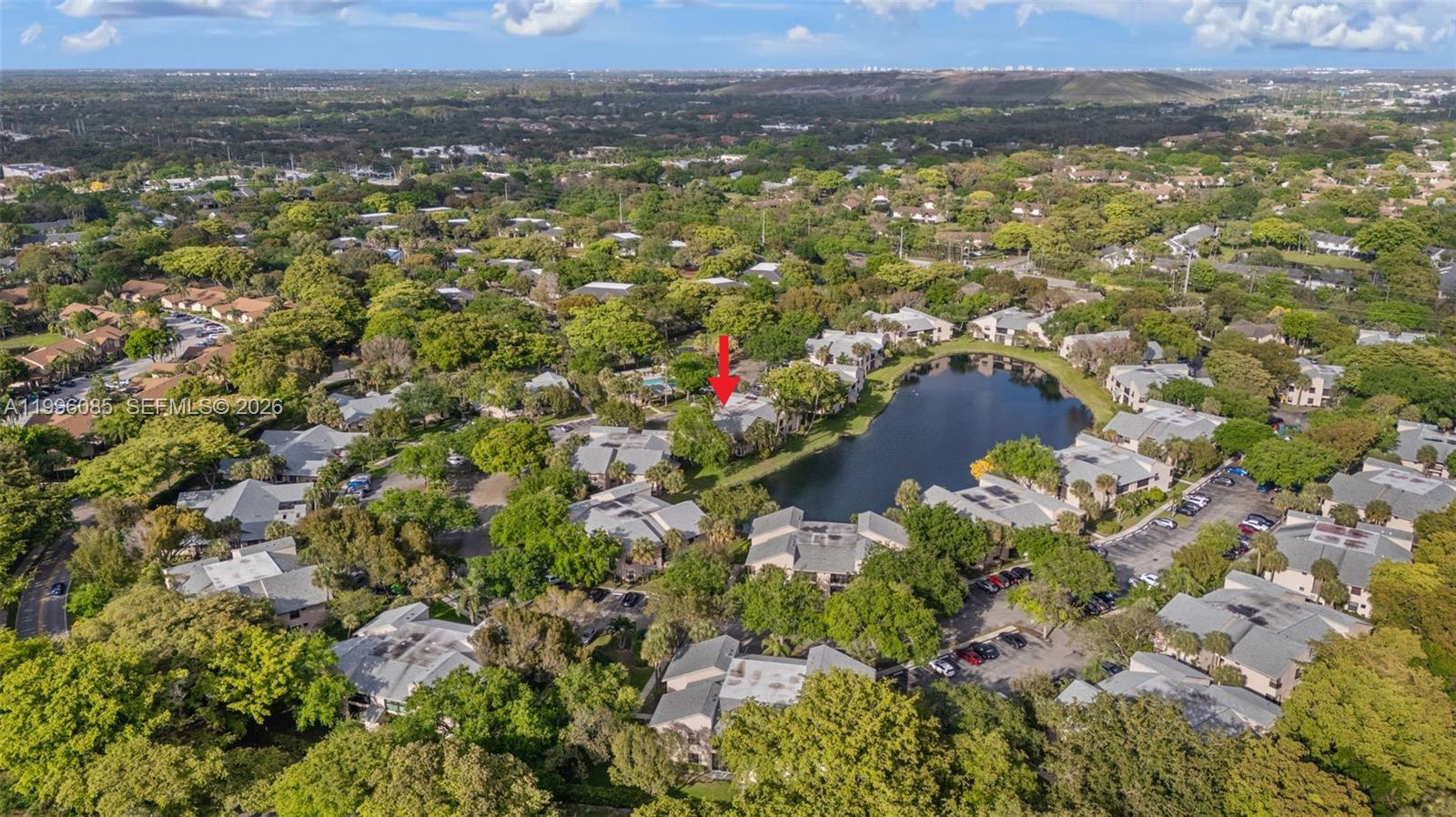 KARANDA VILLAGE V-C CONDO - Residential