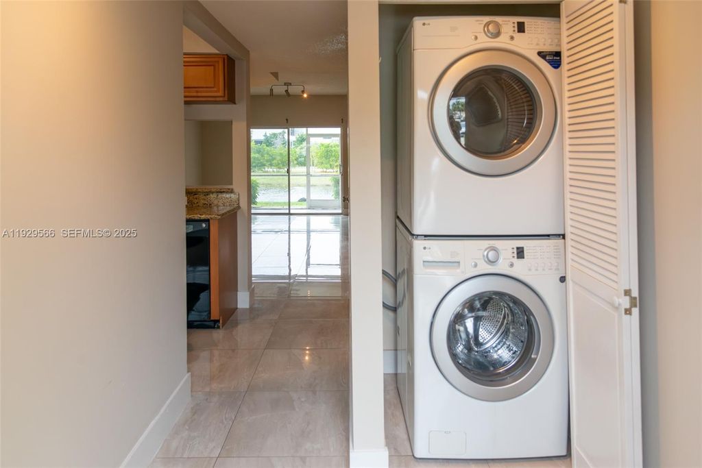 Photo of 16749 Hemingway Dr, Weston, FL 33326 (MLS # A11929566)