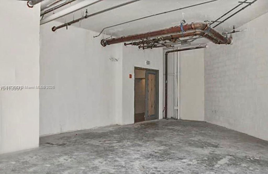 Photo of 1900 N Bayshore Dr #212, Miami, FL 33132 (MLS # A11903583)