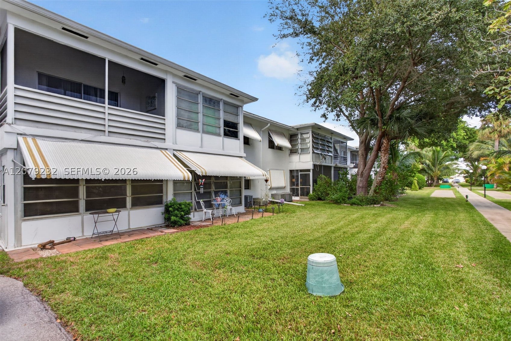 2551 W Golf Blvd 101