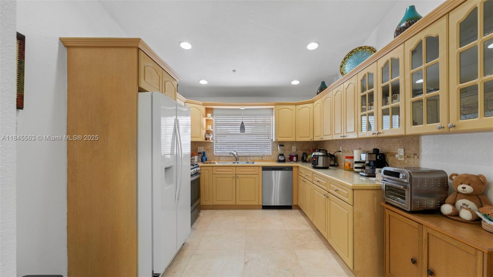 WINSTON PARK UNIT 7 - Residential