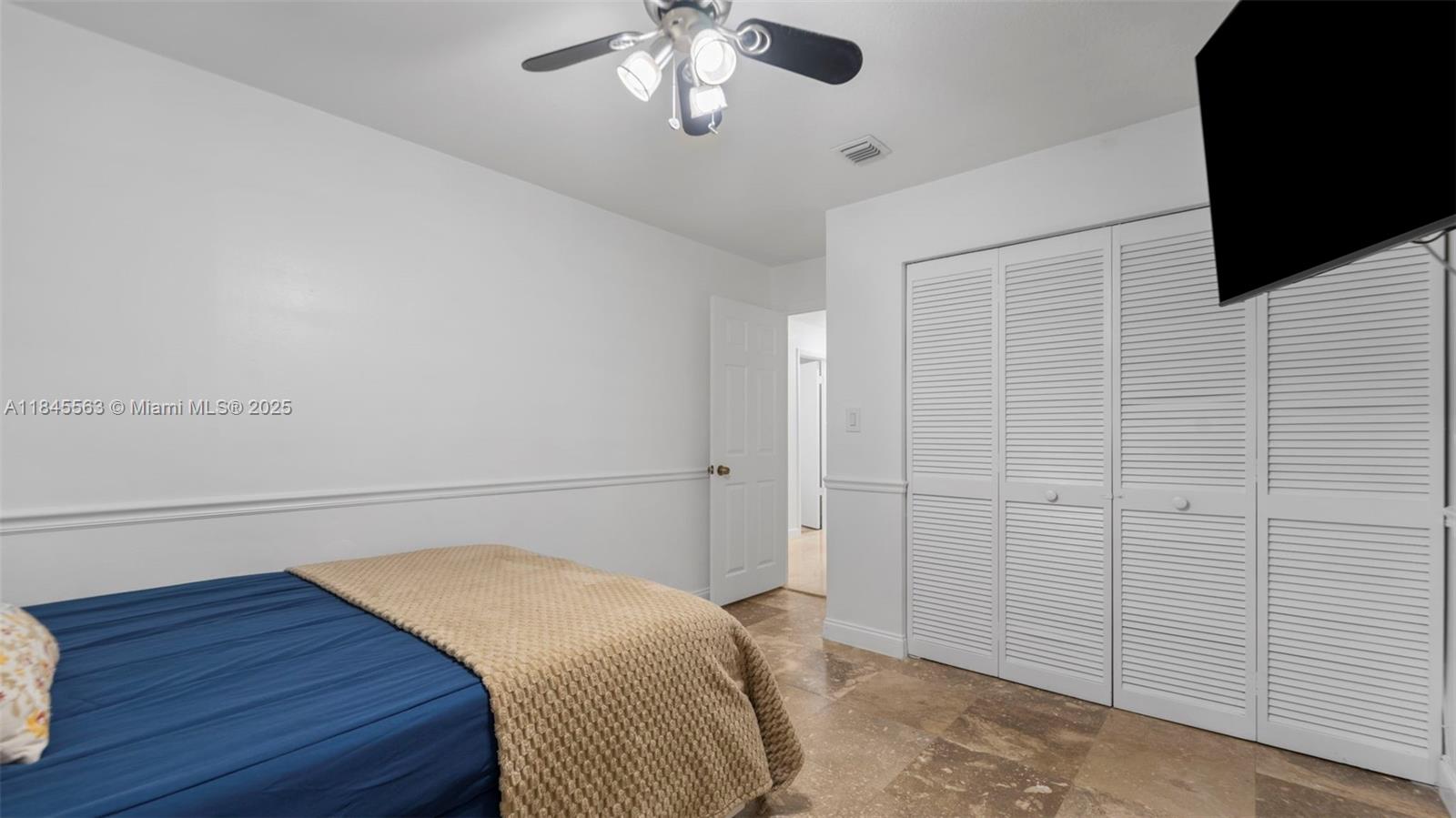 WINSTON PARK UNIT 7 - Residential