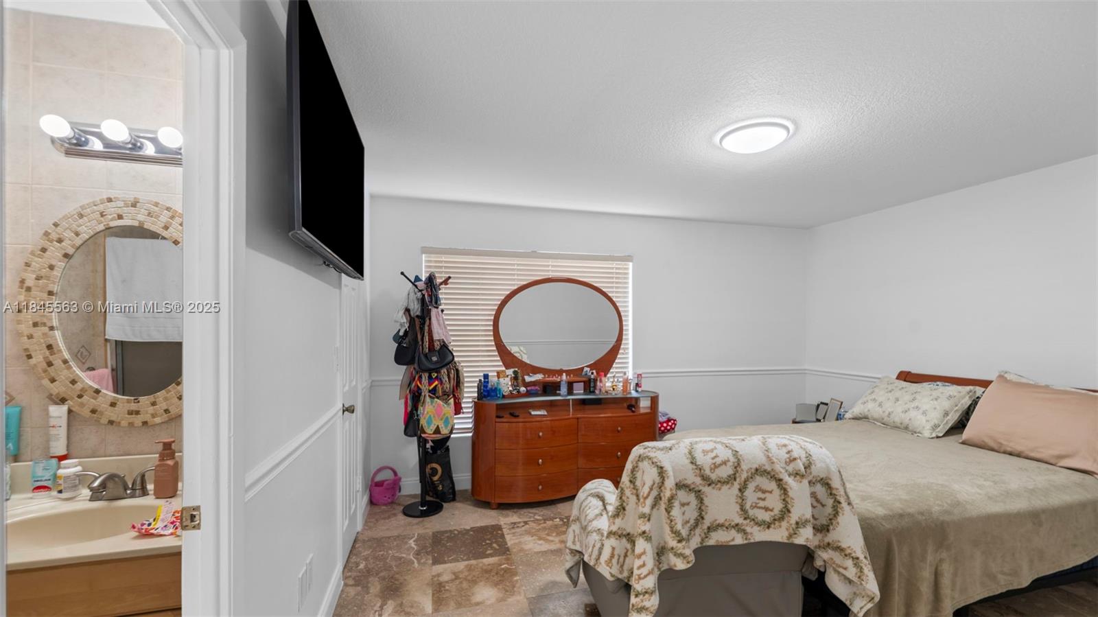 WINSTON PARK UNIT 7 - Residential