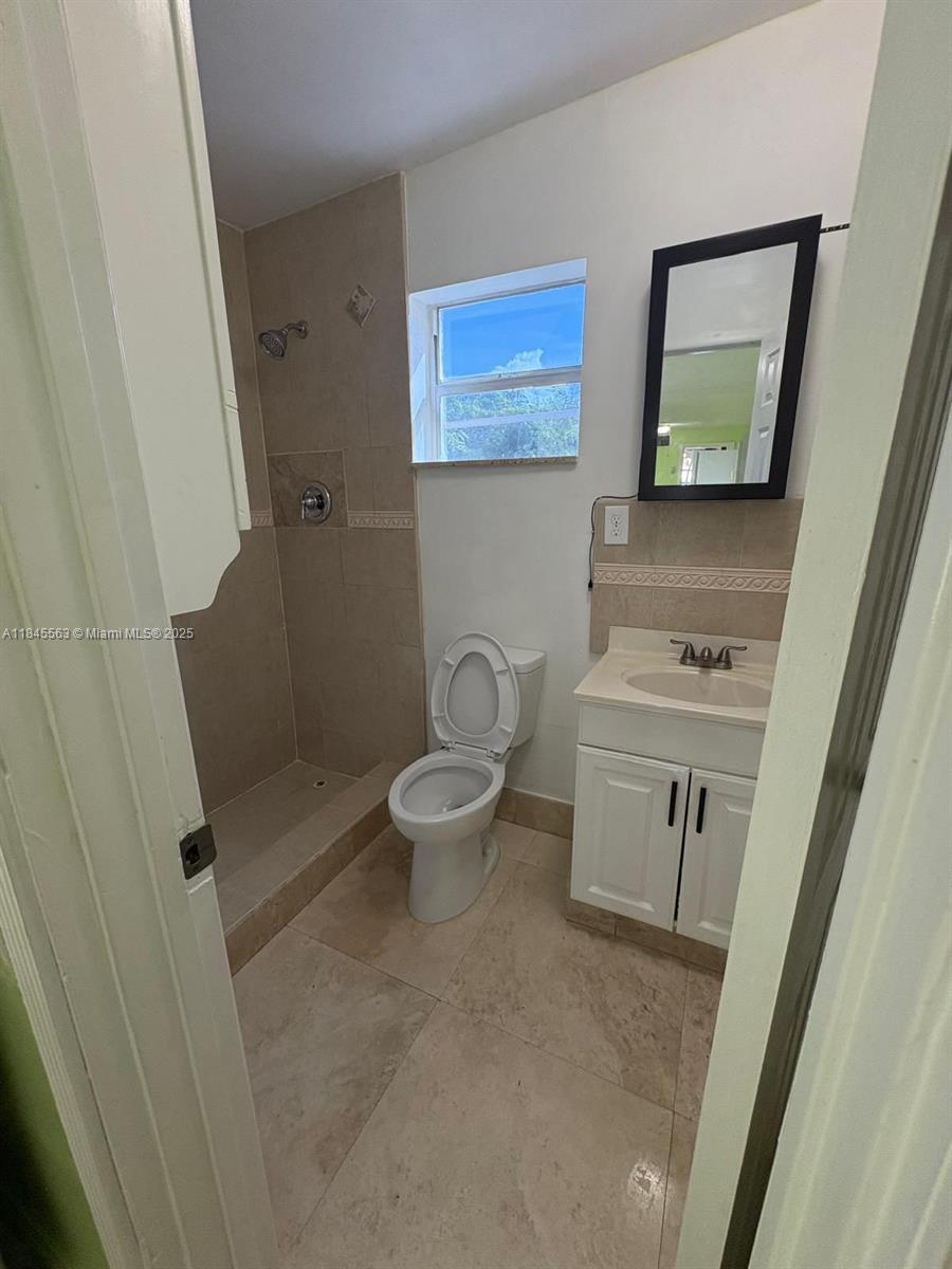 WINSTON PARK UNIT 7 - Residential