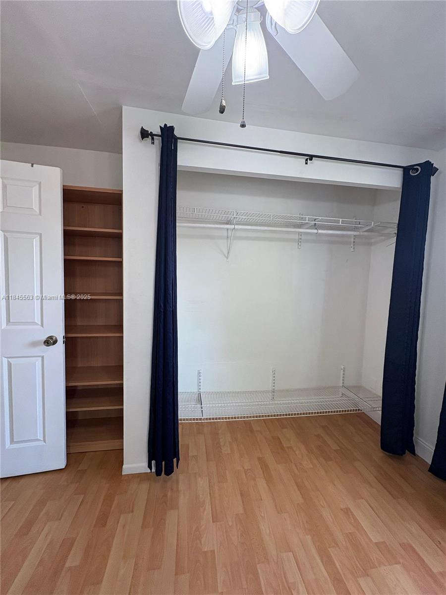 WINSTON PARK UNIT 7 - Residential