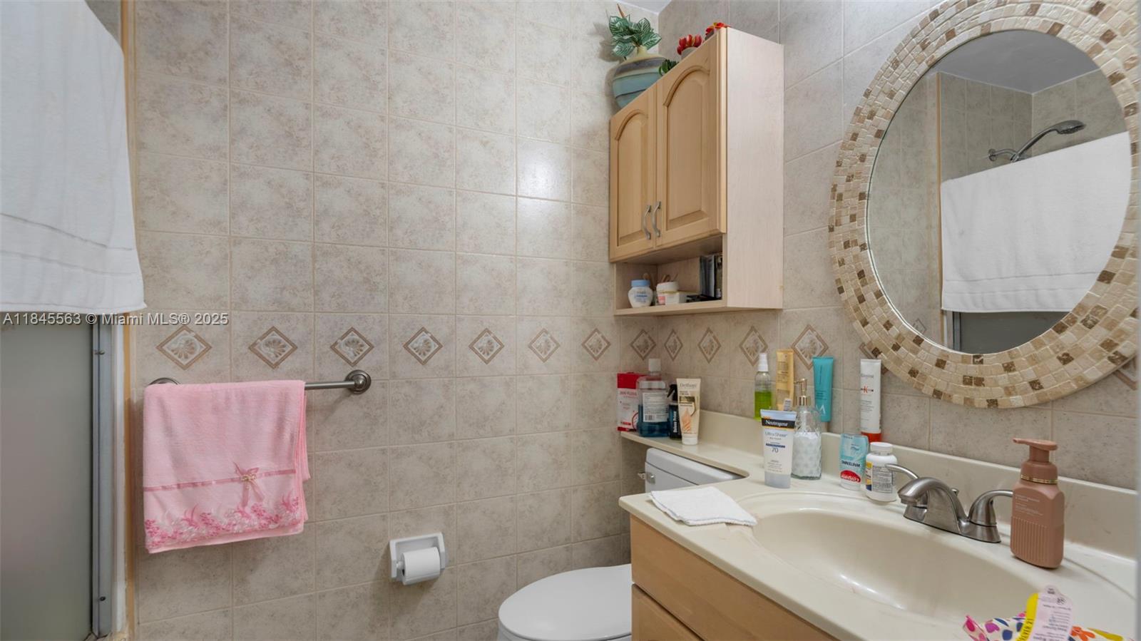 WINSTON PARK UNIT 7 - Residential