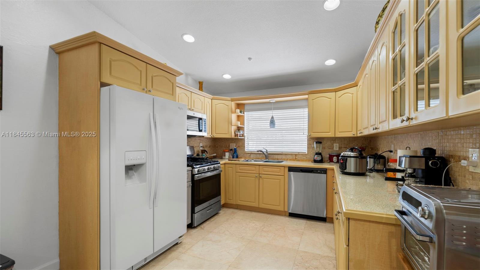 WINSTON PARK UNIT 7 - Residential