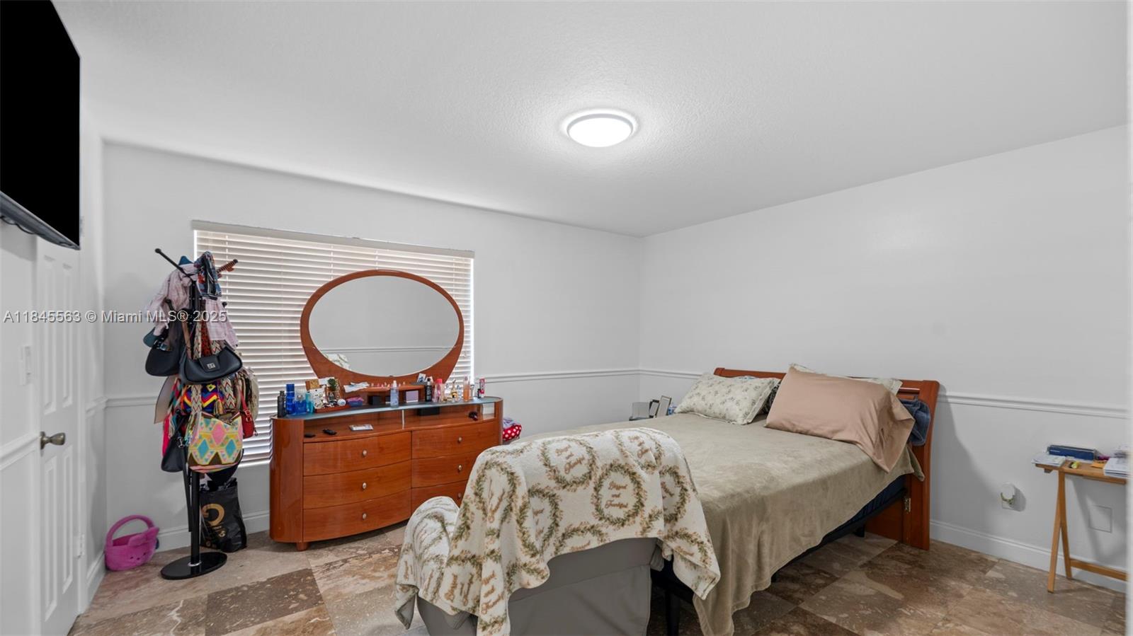 WINSTON PARK UNIT 7 - Residential