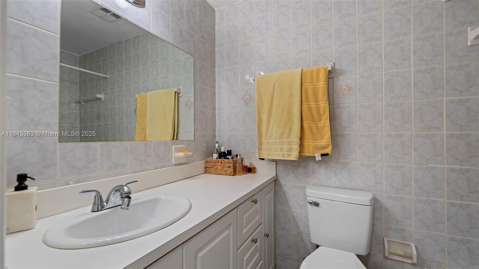 WINSTON PARK UNIT 7 - Residential