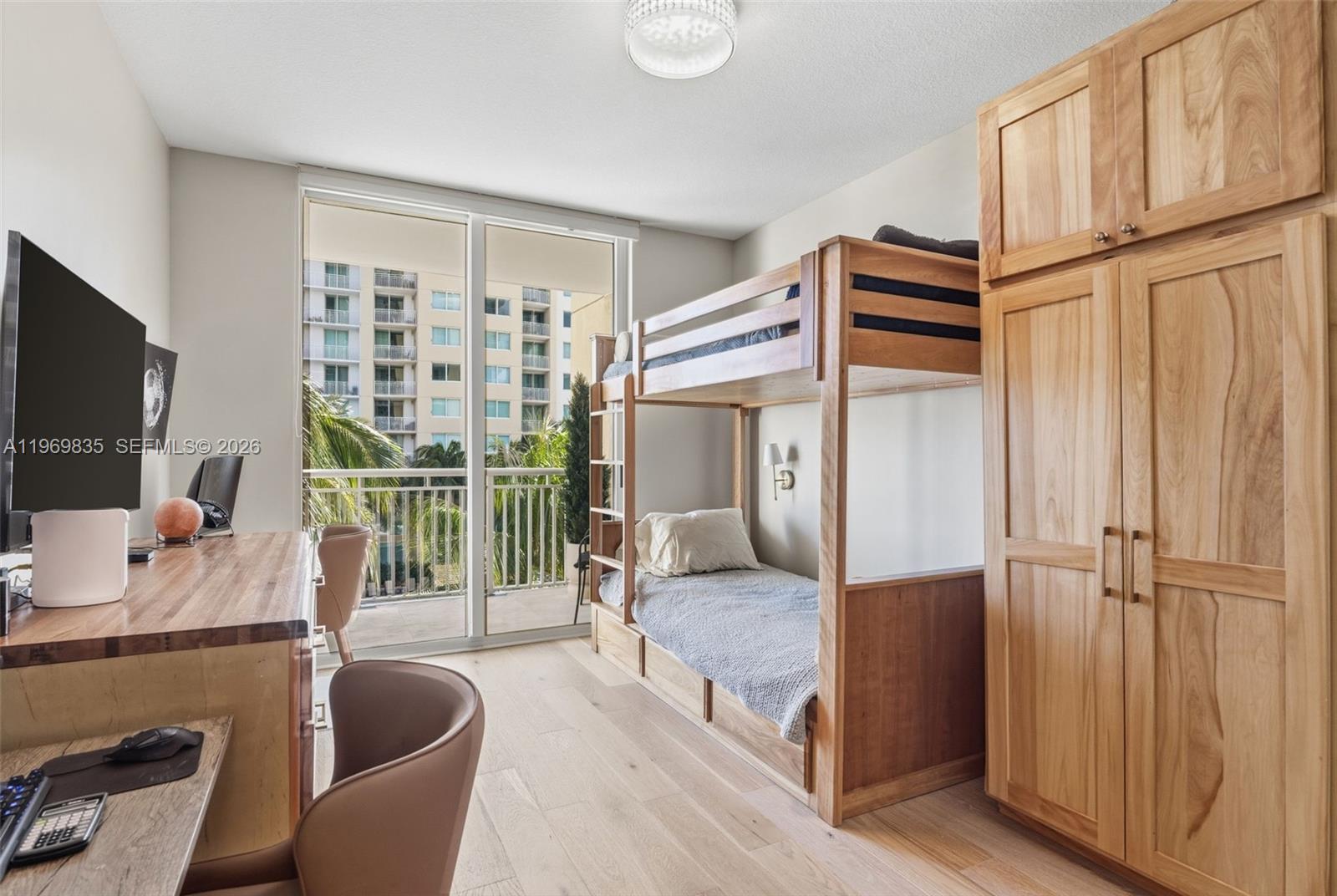 DUO CONDOMINIUM WEST - Residential