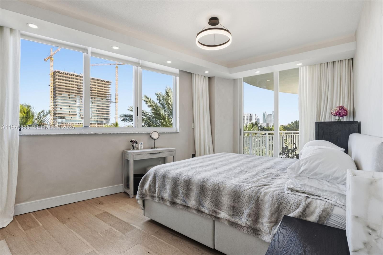 DUO CONDOMINIUM WEST - Residential