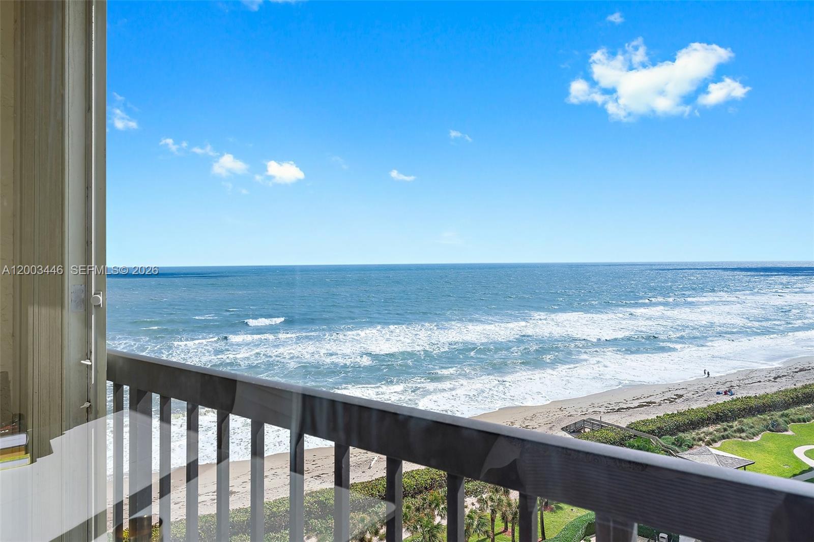 ISLANDIA II CONDOMINIUM - Residential Lease