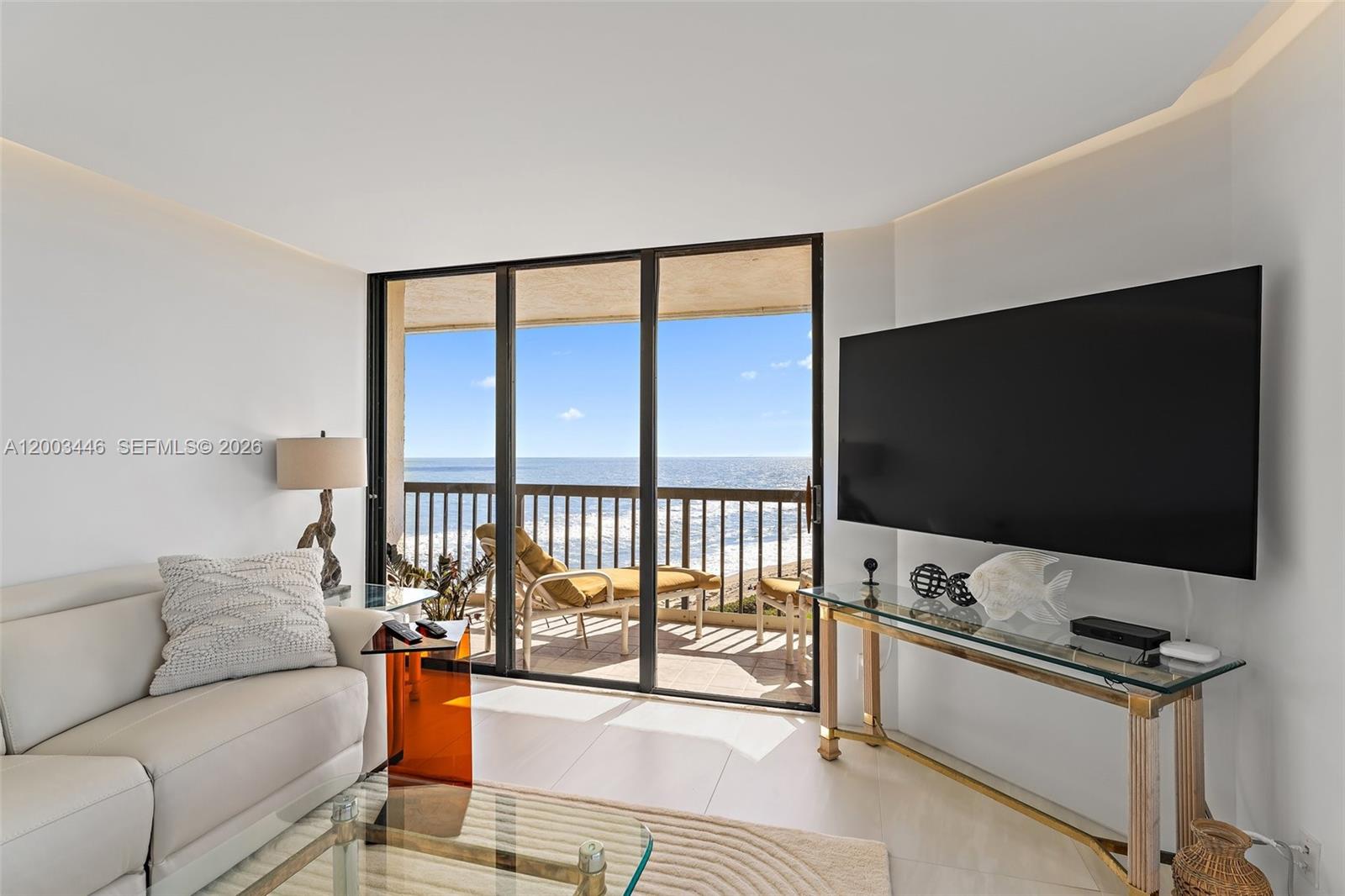 ISLANDIA II CONDOMINIUM - Residential Lease