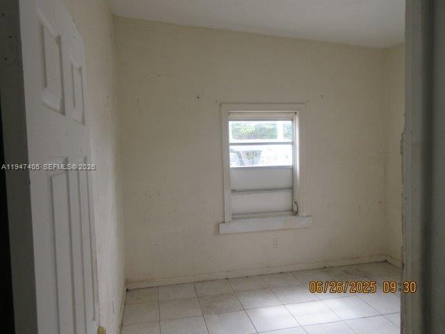 EVERGLADES AVE HTS ADDN - Residential