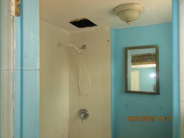 EVERGLADES AVE HTS ADDN - Residential