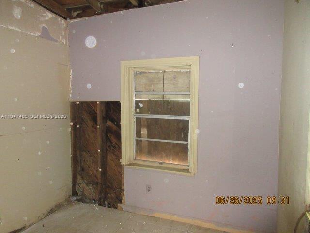 EVERGLADES AVE HTS ADDN - Residential