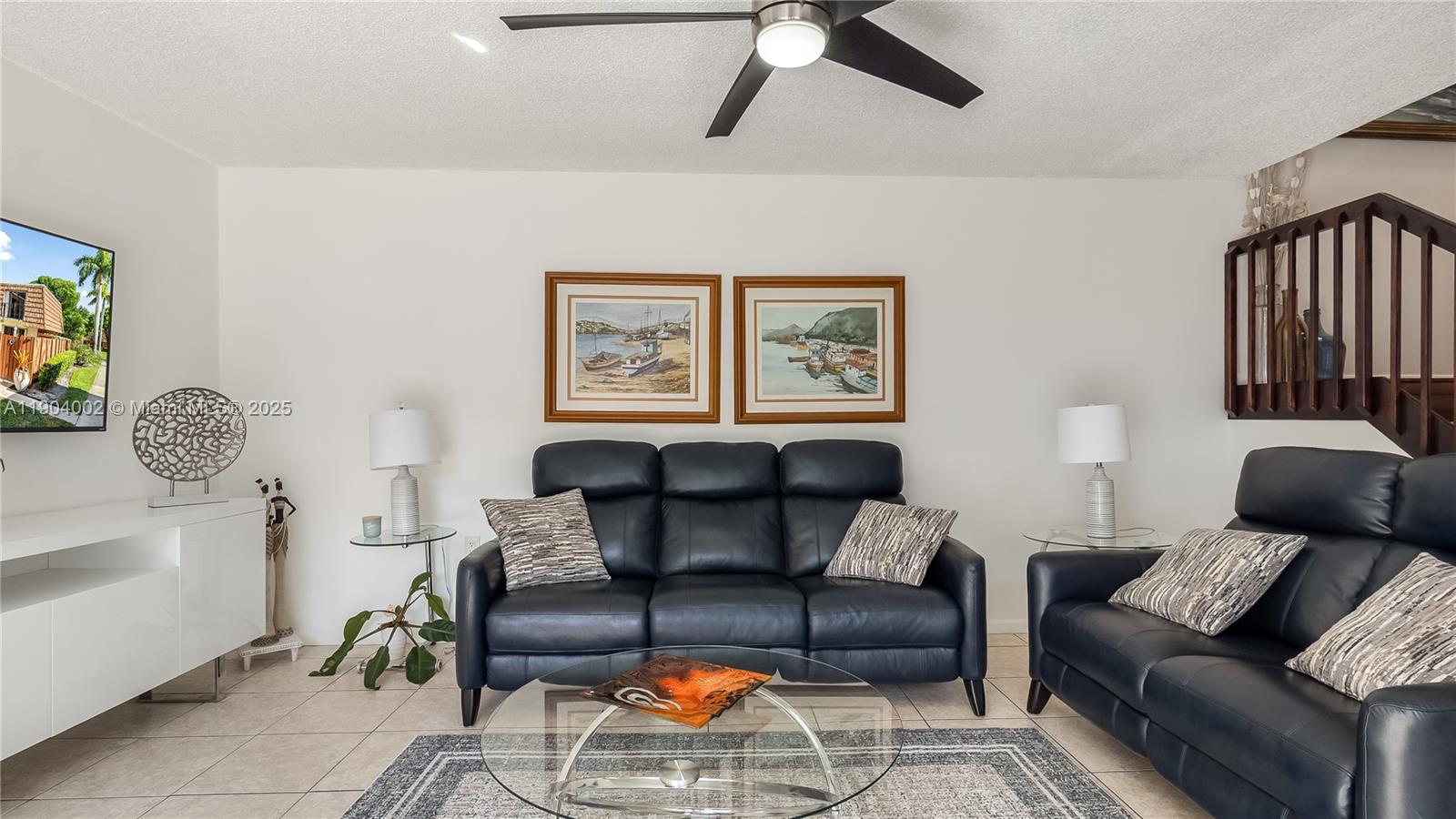 PINE ISLAND RIDGE SECTION - Residential