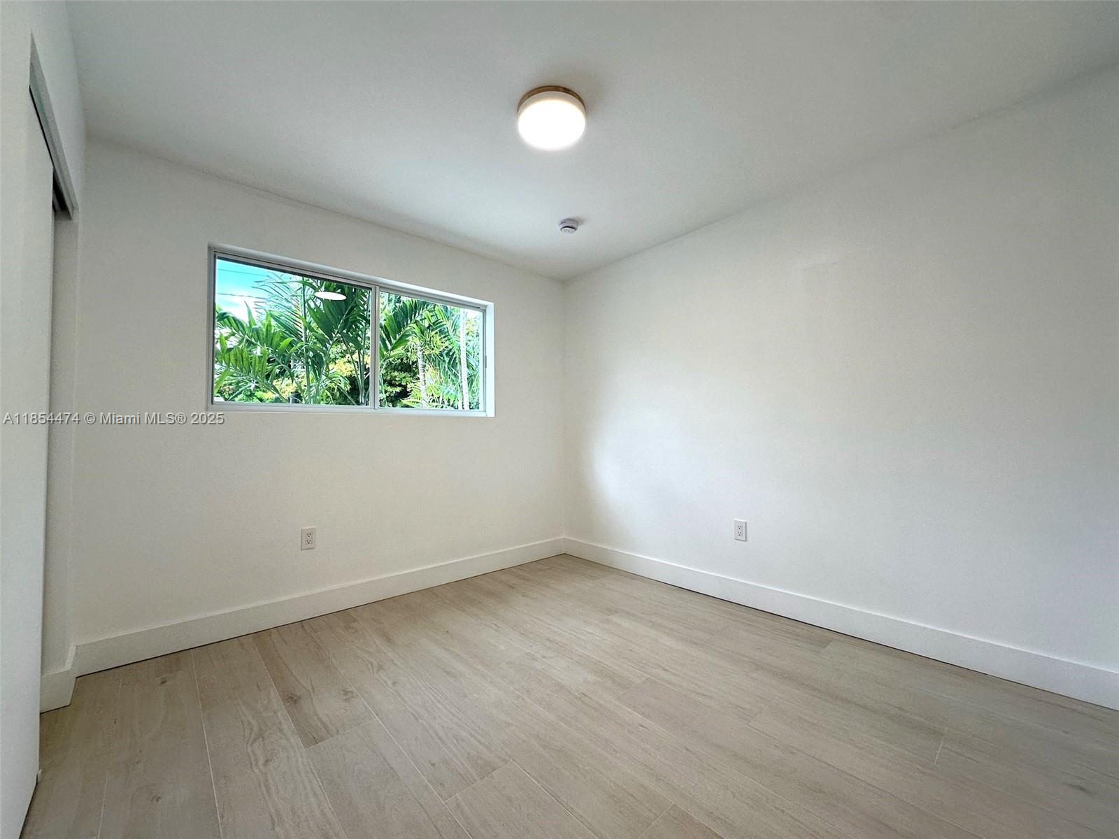 TRAIL PARK - Residential