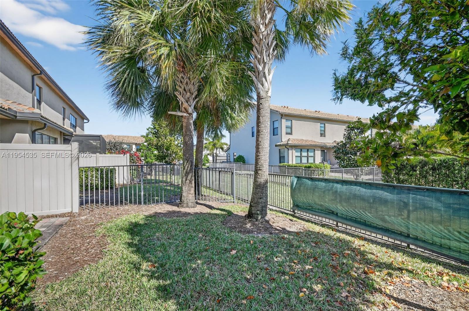 FIELDS AT GULFSTREAM POLO - Residential