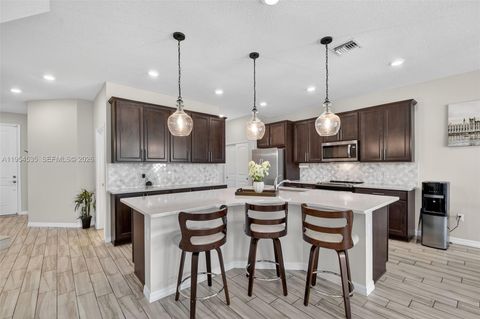 4850 San Fratello Cir Lake Worth FL 33467