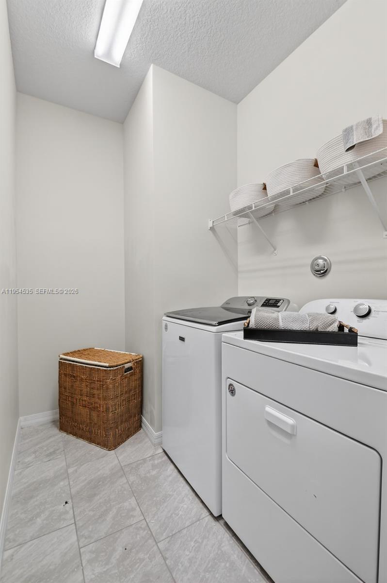 FIELDS AT GULFSTREAM POLO - Residential