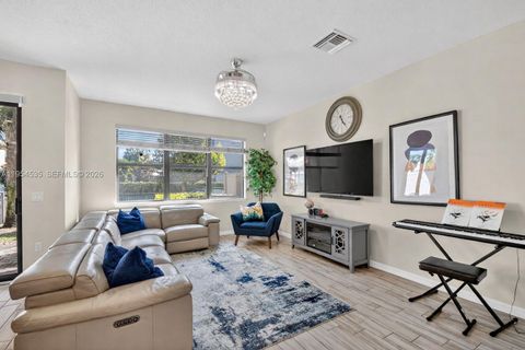 4850 San Fratello Cir Lake Worth FL 33467