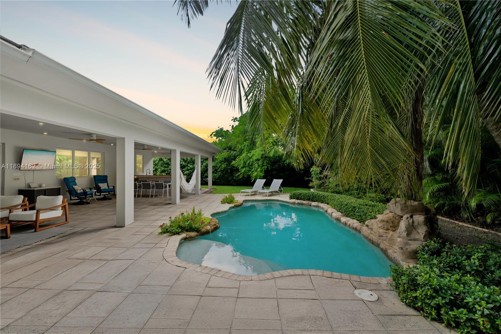 View photos, virtual tours, details... 12932 Ixora Rd