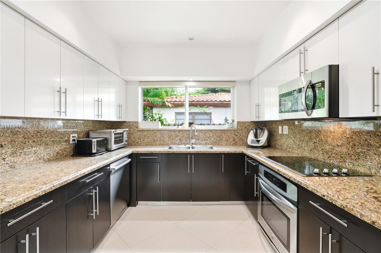 VENETIAN SEC KEYSTONE POI - Residential