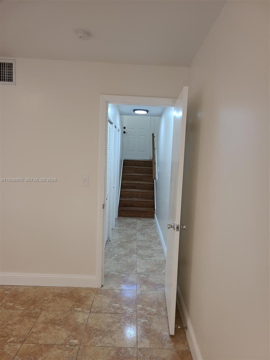 DEL RIO VILLAGE NORTH - Residential