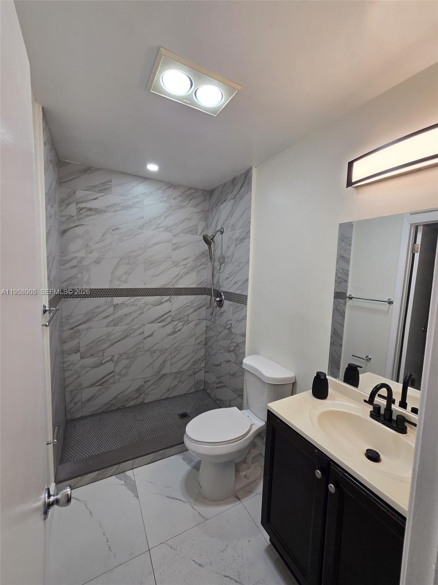 DEL RIO VILLAGE NORTH - Residential