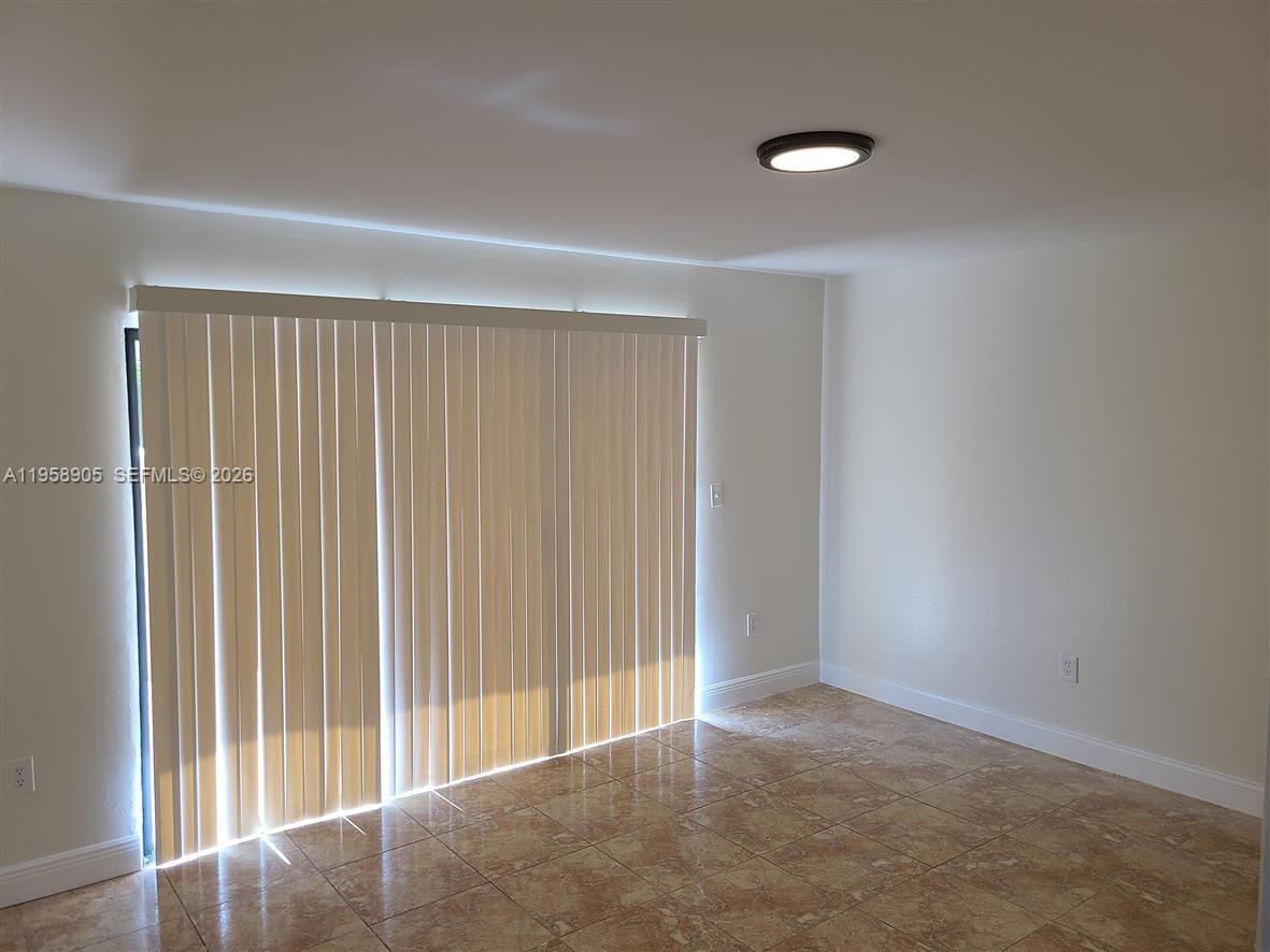 DEL RIO VILLAGE NORTH - Residential