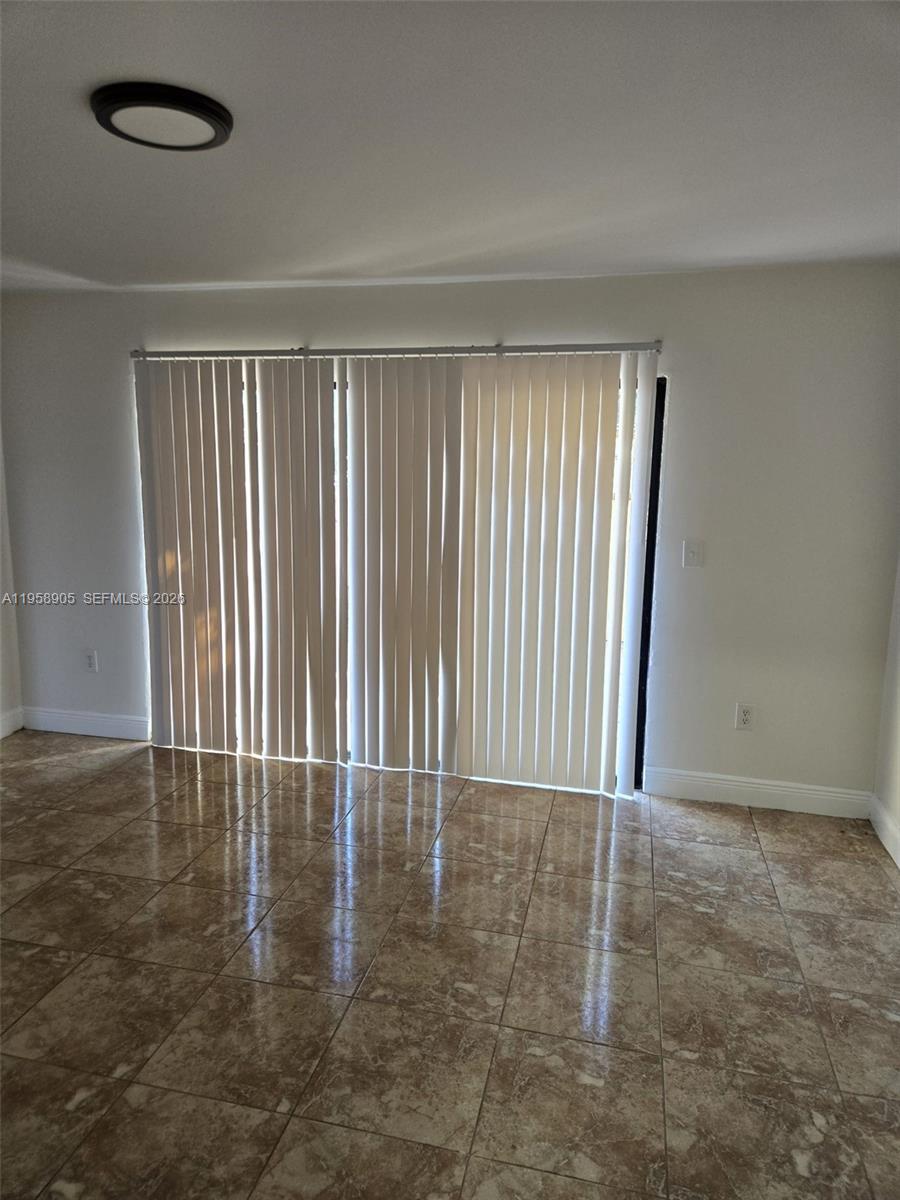 DEL RIO VILLAGE NORTH - Residential