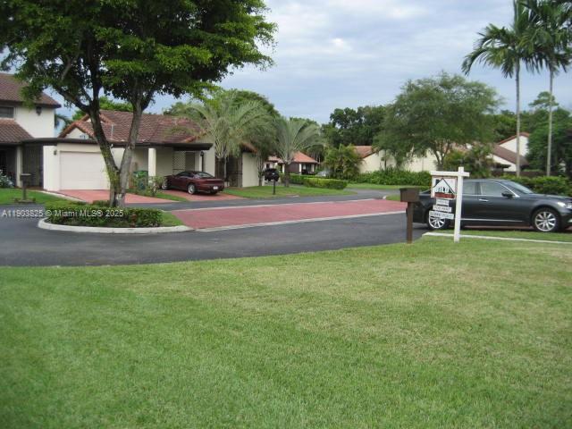 GLADEWIND HEIGHTS - Residential Lease