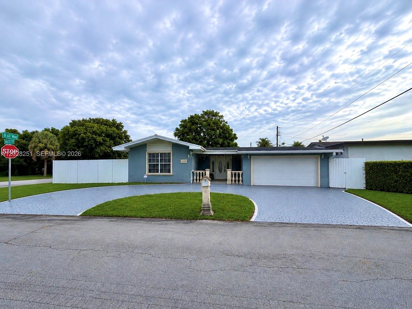 MIRAMAR ISLES SECTION 8 - Residential