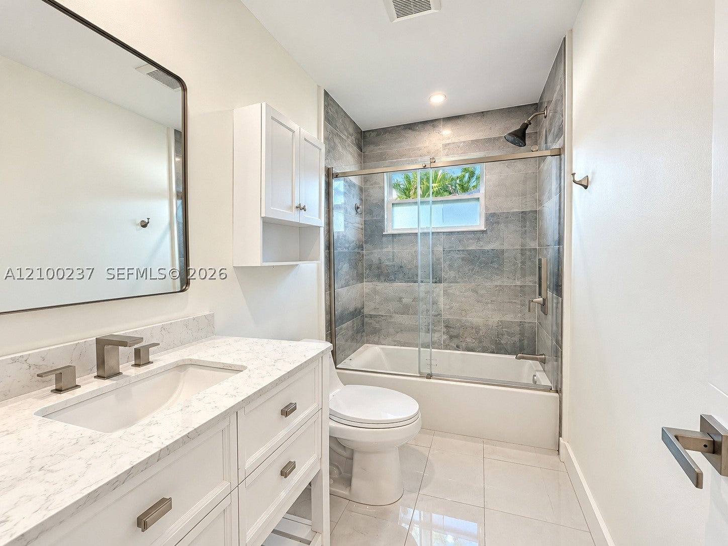 304 SW 6th Ave