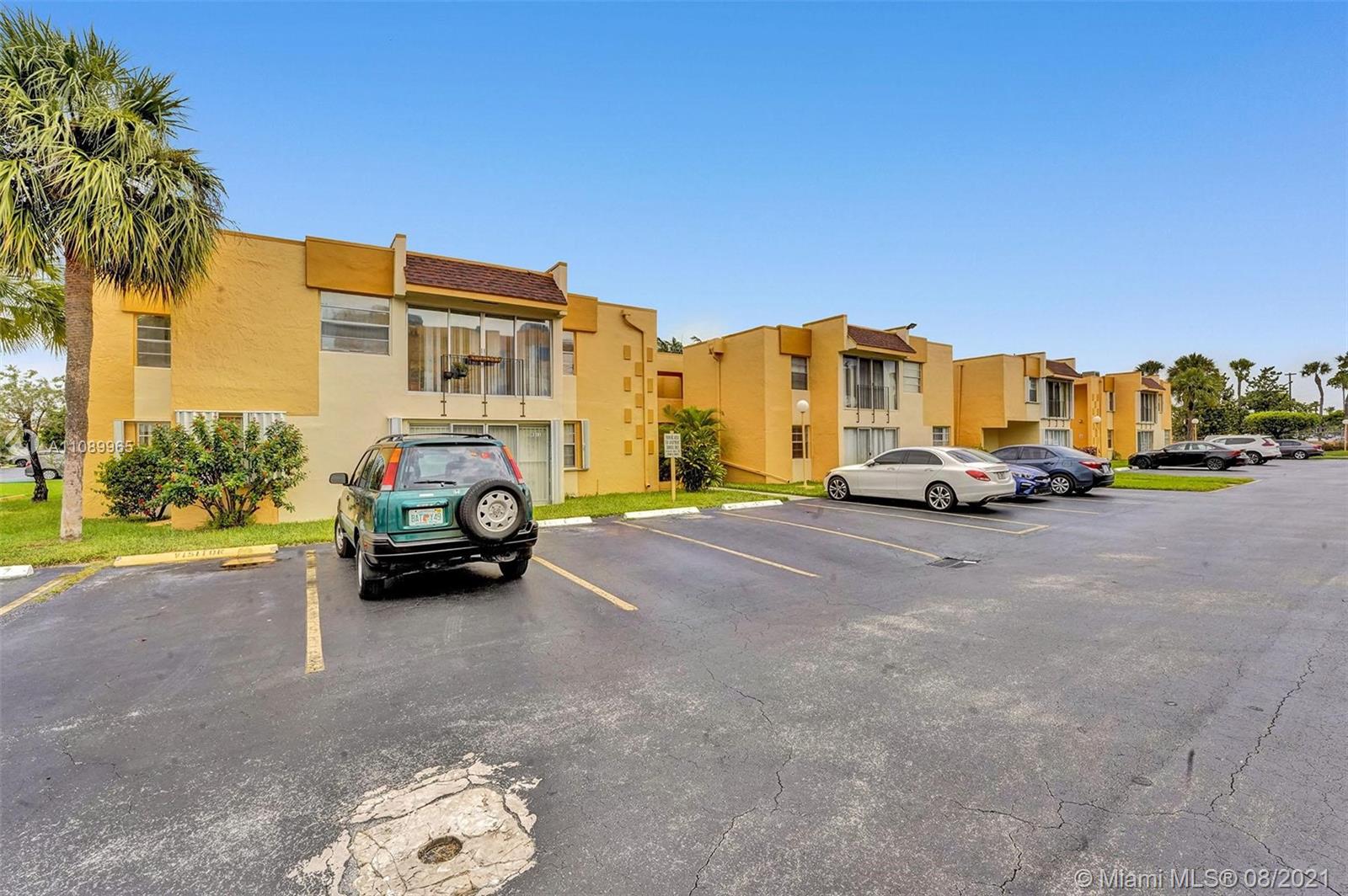 SOUTH WINDS CONDO - Residential