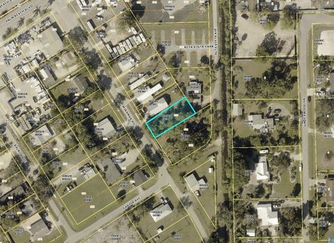 397 MIRAMAR RD Fort Myers FL 33905