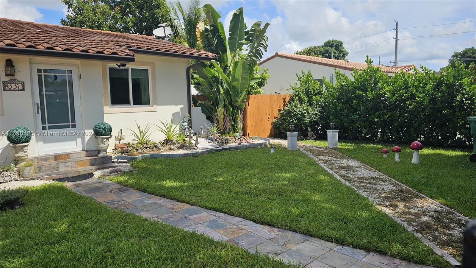 Rental Property at 4331 Sw 7th St St Rv, Miami, Broward County, Florida - Bedrooms: 1 
Bathrooms: 1  - $1,350 MO.