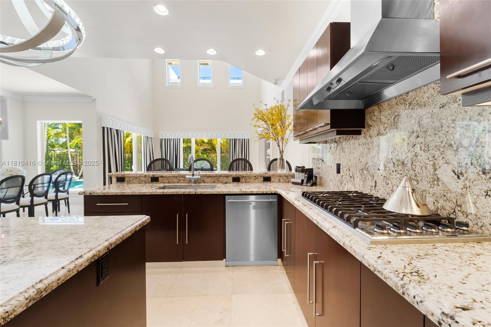 GOLDEN SHORES OCEAN BLVD - Residential