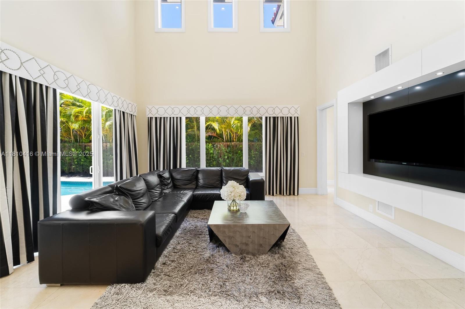 GOLDEN SHORES OCEAN BLVD - Residential