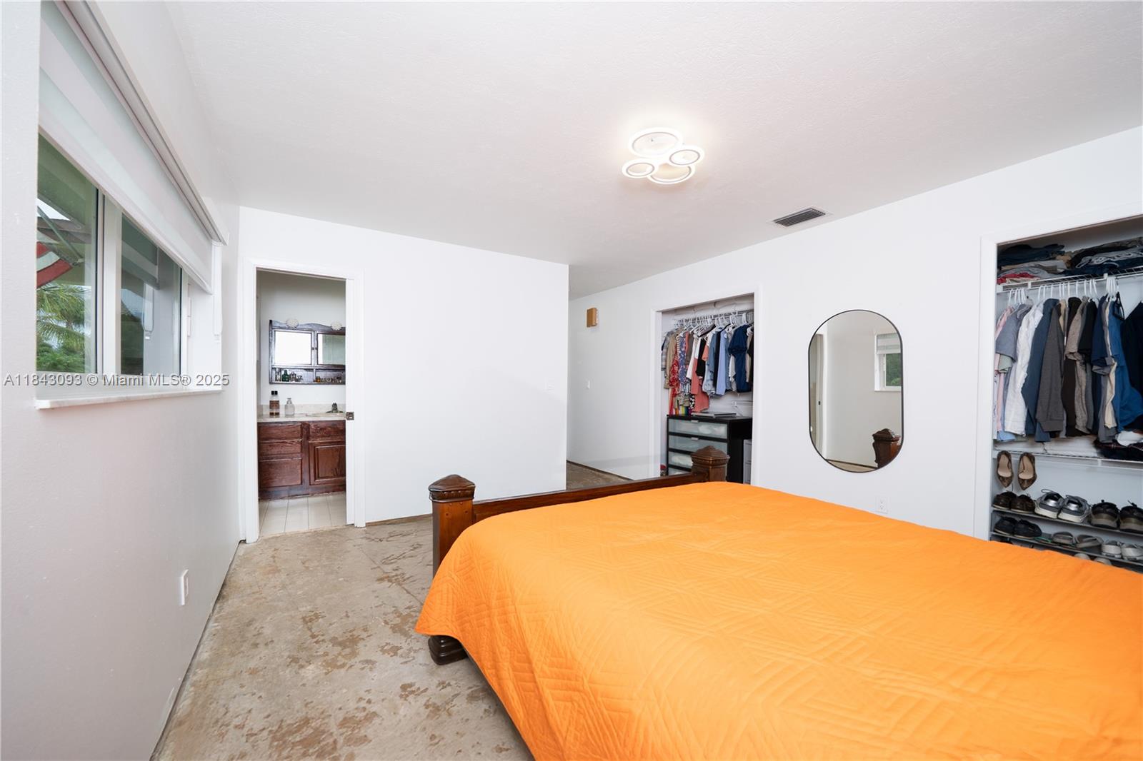 MELODY MANOR - Residential