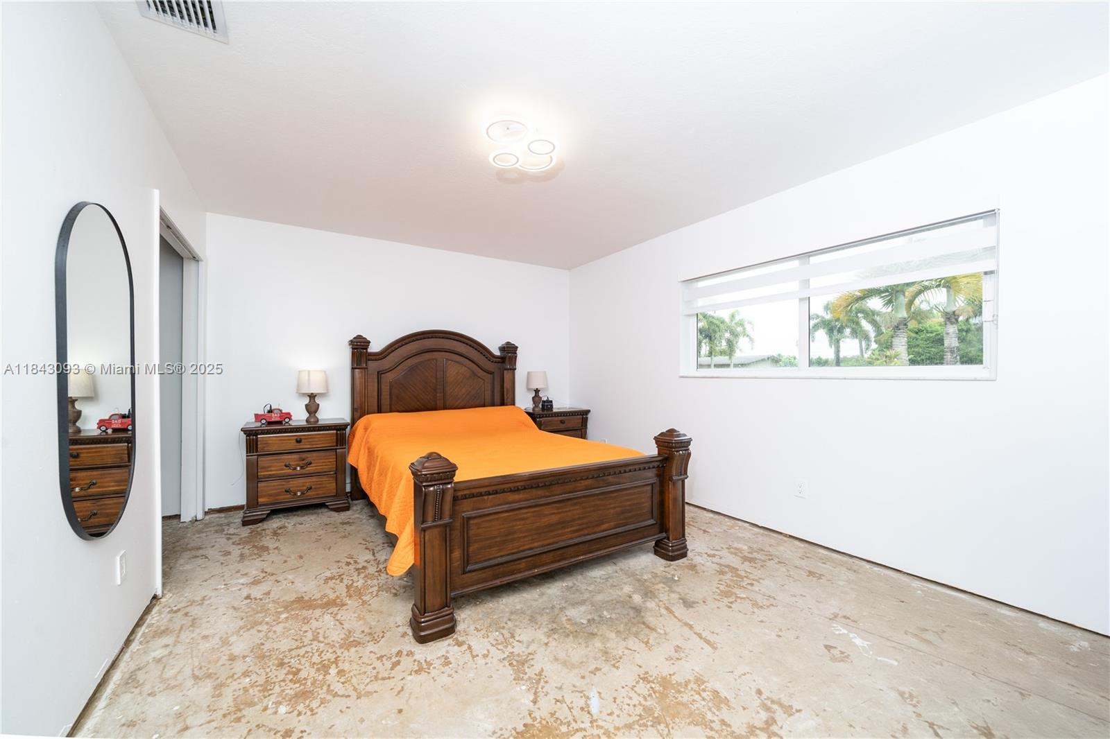 MELODY MANOR - Residential