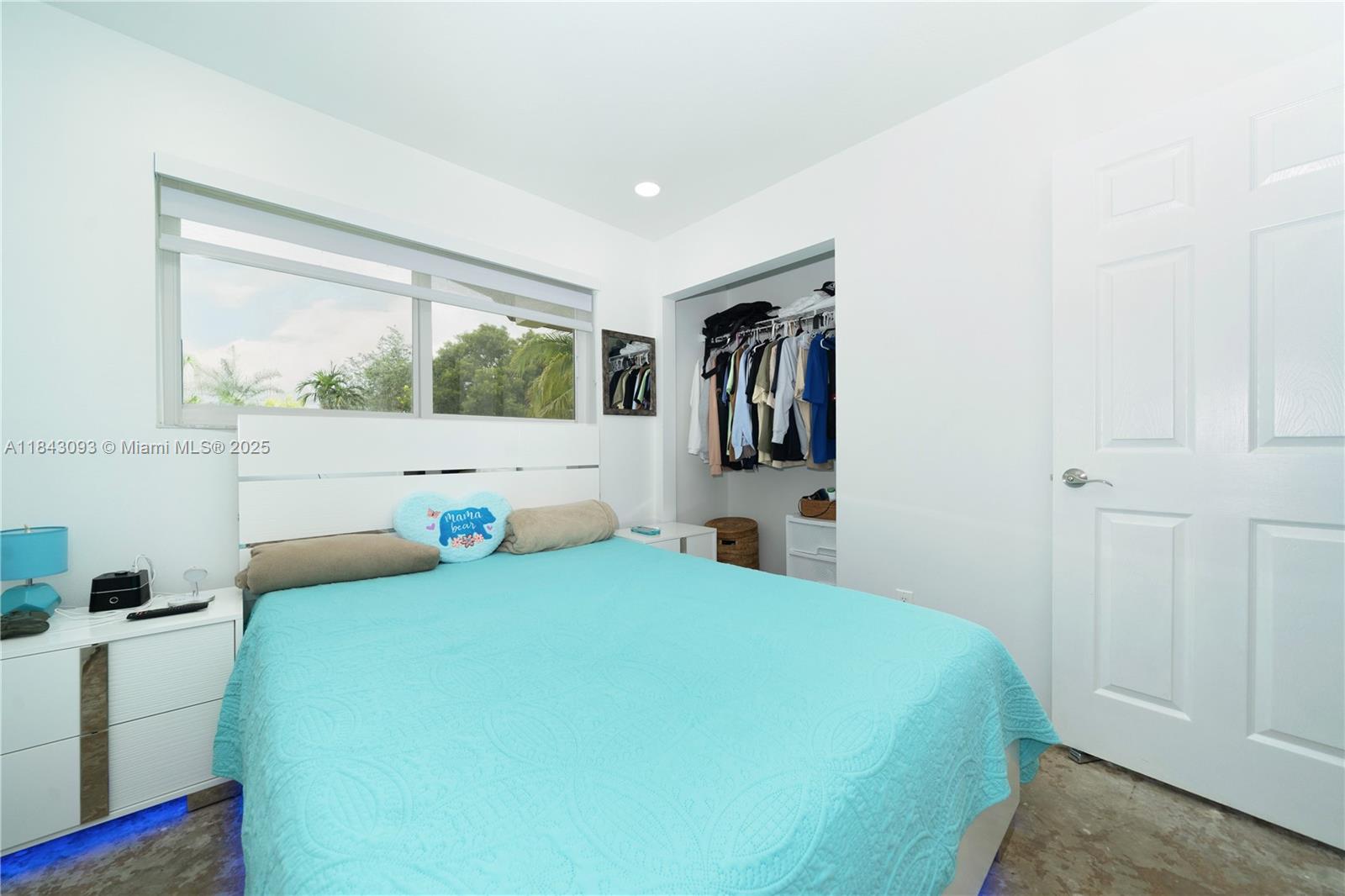 MELODY MANOR - Residential