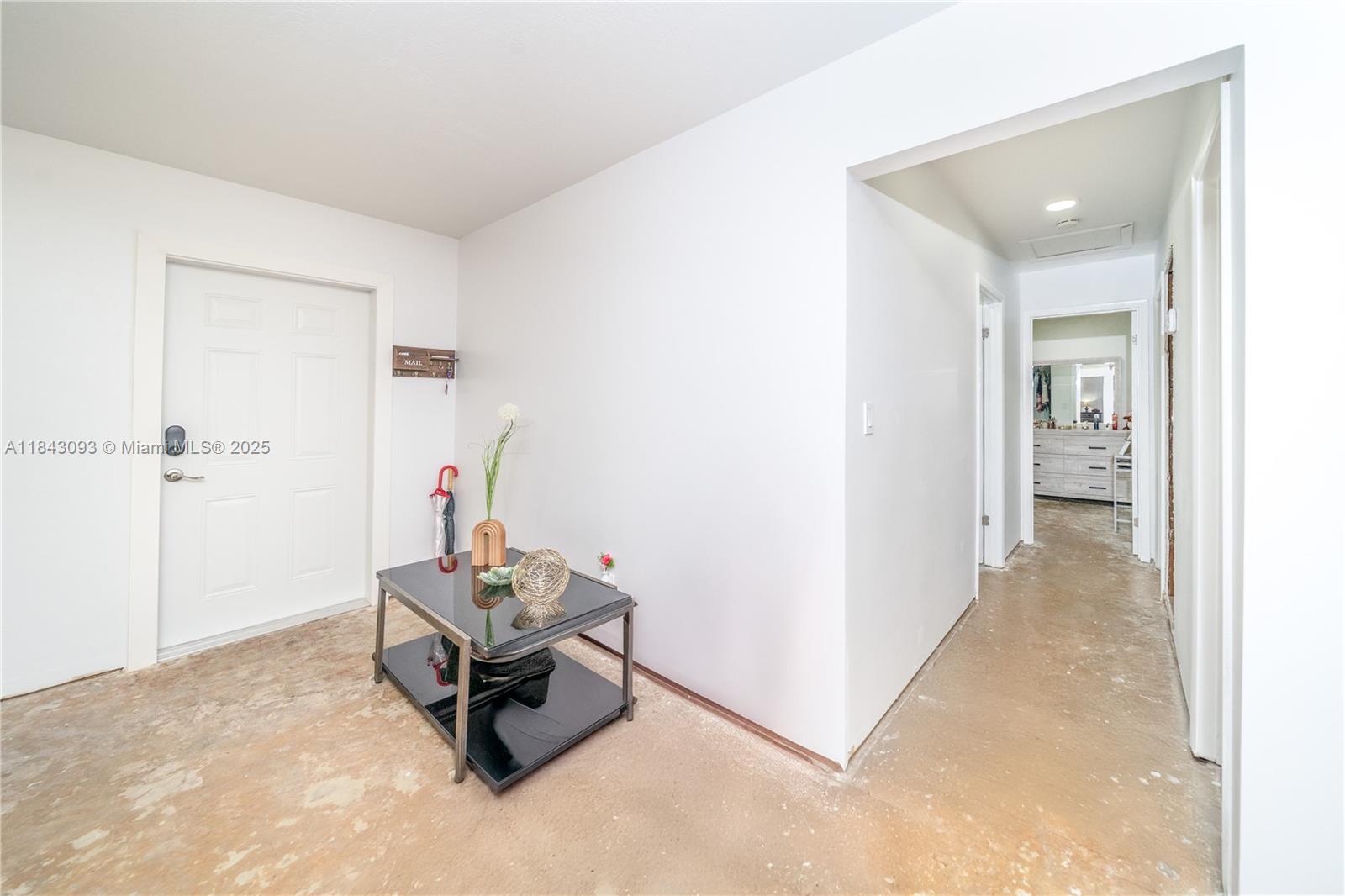 MELODY MANOR - Residential