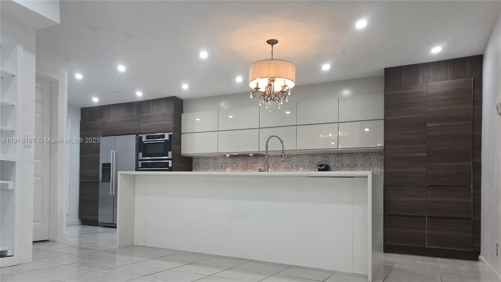 HEATHERWOOD CONDO - Residential Lease