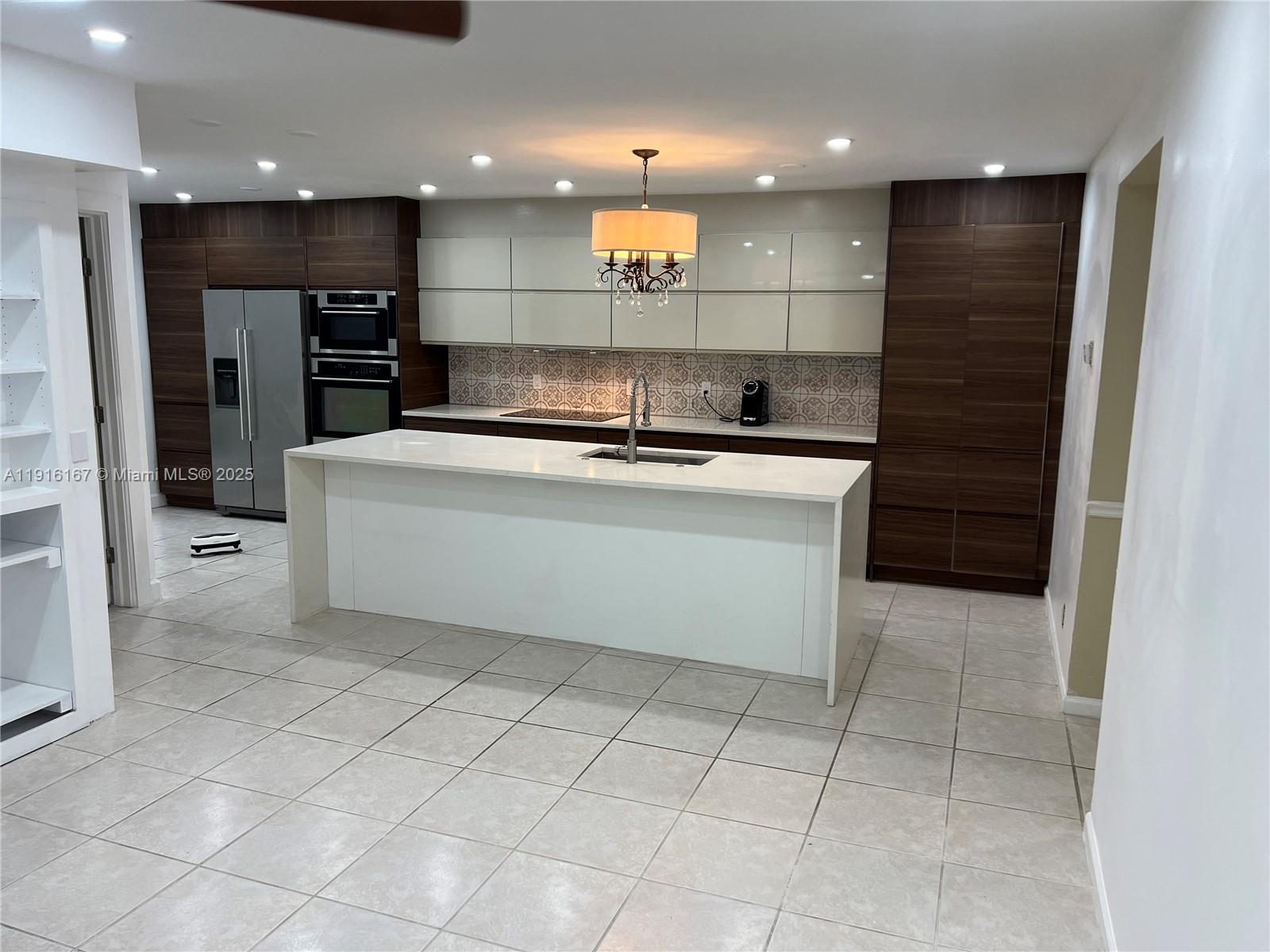 HEATHERWOOD CONDO - Residential Lease