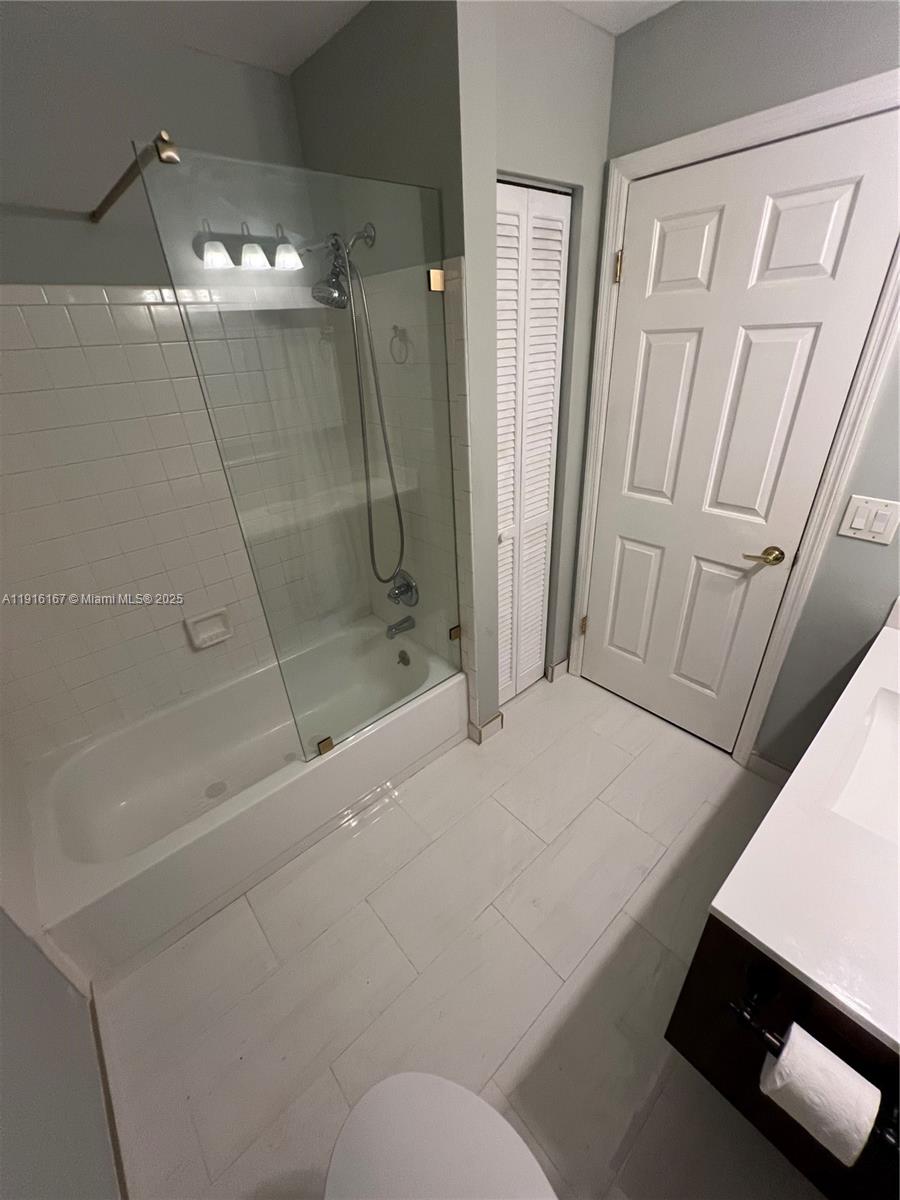 HEATHERWOOD CONDO - Residential Lease