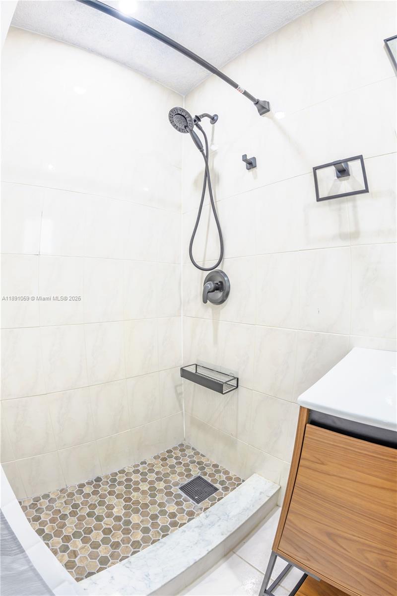 OCEAN VIEW GOLF ADD - Residential Lease